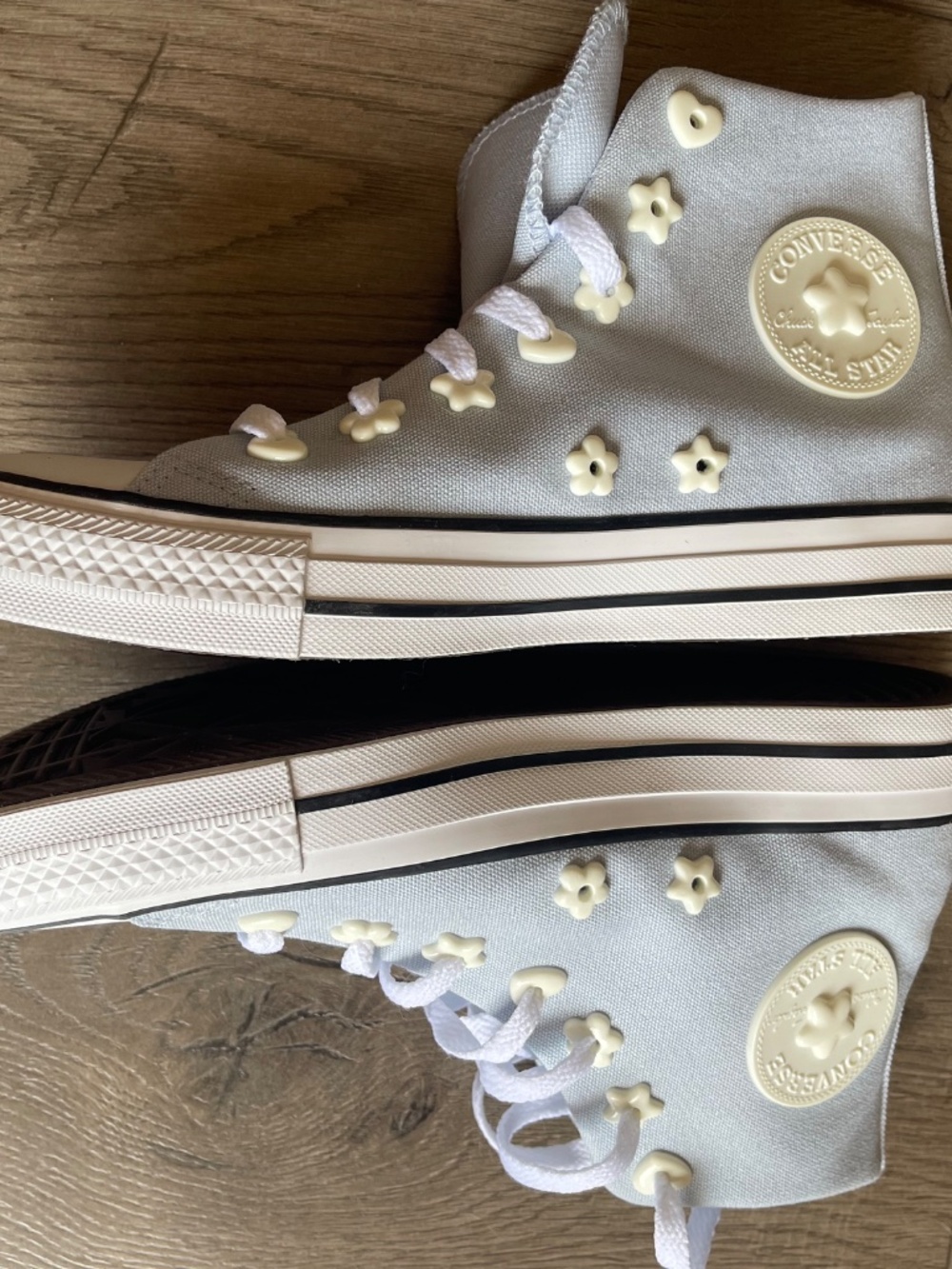 Converse High Tops - Picture 2 of 8